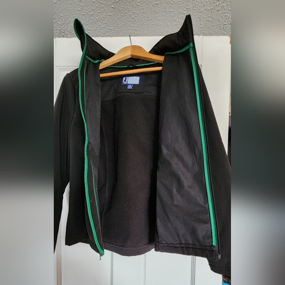 Boston Celtics Coat - Picture 5 of 5